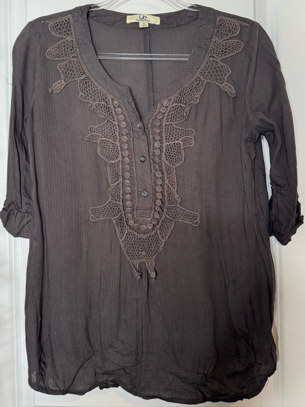 Ya Los Angeles Crochet-Trim Split-Neck Tunic in Dark Brown flowy SM 100% cotton